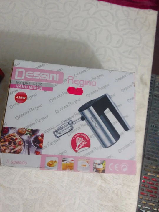 Hand mixer