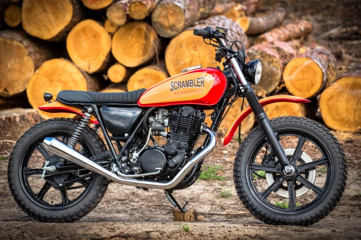 SCRAMBLER FEVER BIKE